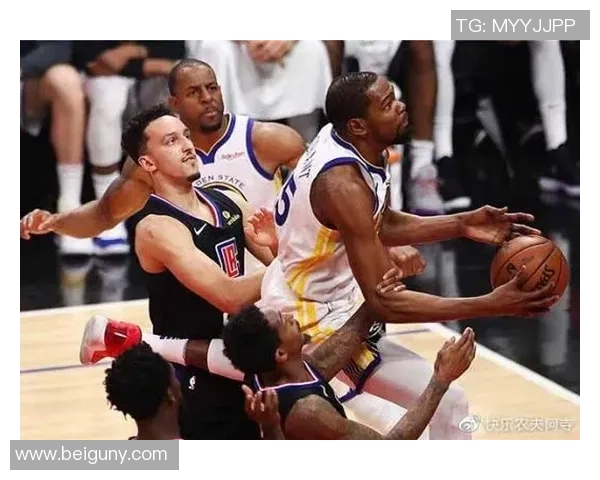 勇士与快船精彩对决回顾1月19日比赛录像中文解说分析